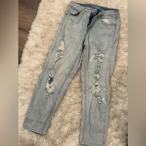 Light wash jeans